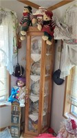 Curio cabinet w/content and wall content
