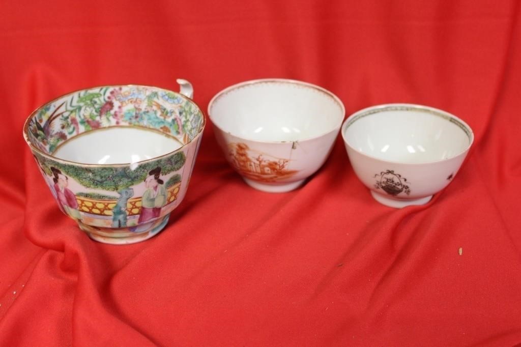 Lot of 3 Chinese Export Cups