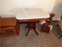 MARBLE TOP WALNUT ANTIQUE TABLE