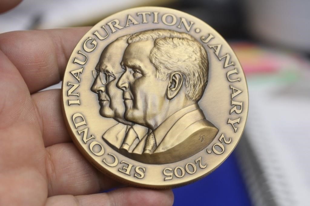eorge W. Bush and Richard B. Cheney Bronze Medal
