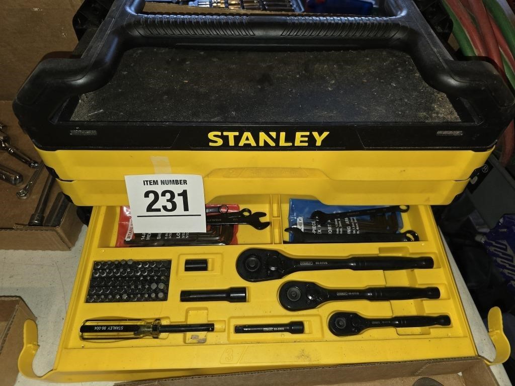 Stanley loaded tool chest