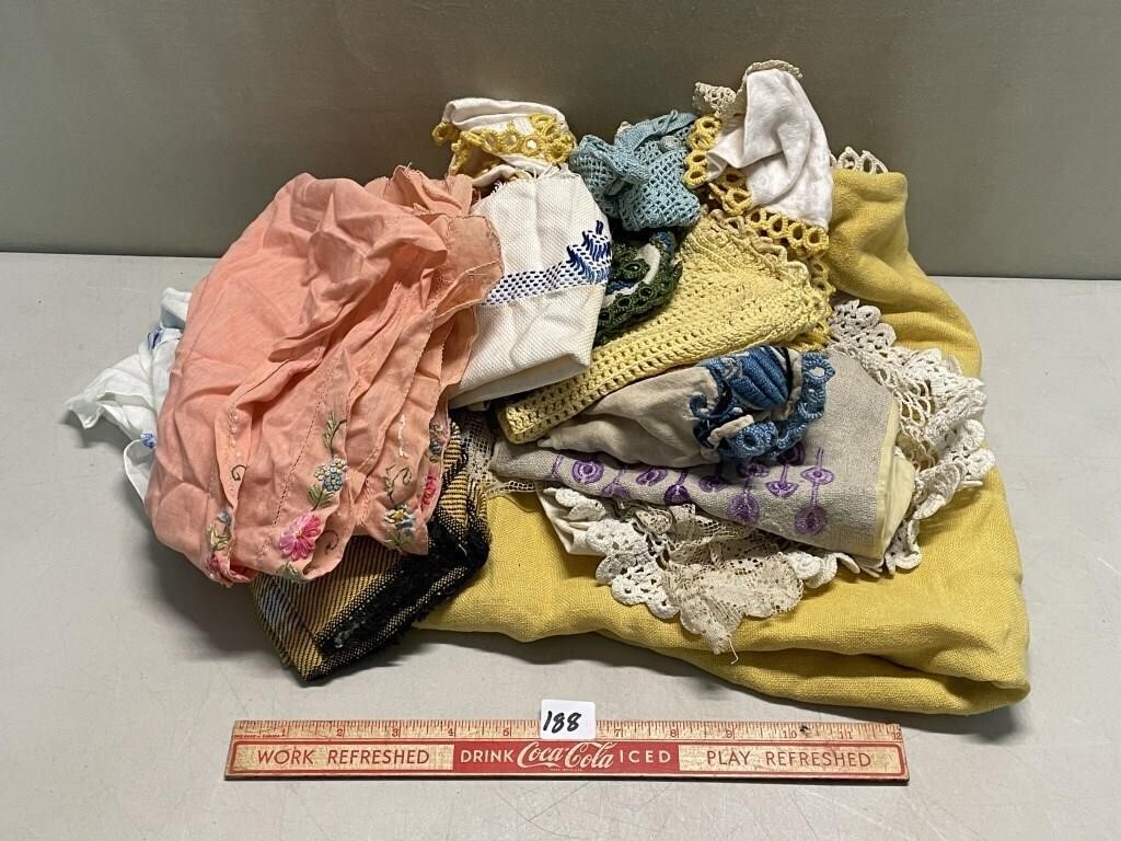 VINTAGE LOT OF FABRIC MATERIALS