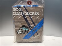 Dog coat/slicker sz 26