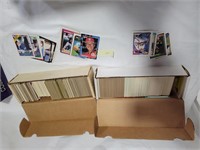 2 boxes of assorted baseball cards