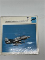 Vintage McConnell Douglas Skyhawk II Cards