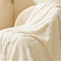 Bedsure White Love  Fleece Blanket for Couch - Sup