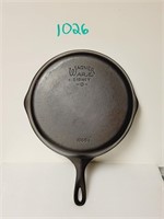 #10 Wagner Ware Cast Iron Skillet