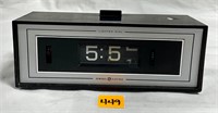 Fab Vtg GE Flip Alarm Clock Lighted Works