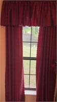 5 curtain sets and rods