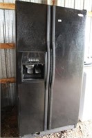 Whirlpool Side by Side Refrigerator