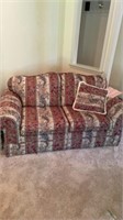 Floral loveseat nice condition, covent garden,