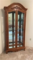 Lighted display cabinet, 3 glass shelves, 79t x