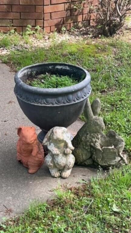 Plastic urn olanter, concrete bunny planter, 2
