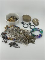 Selection of Estate Jewelry and Jewelry