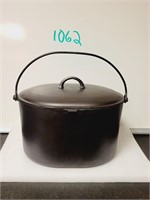 Griswold Cast Iron Roaster with Lid