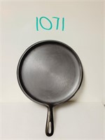 #9 Wagner Ware Cast Iron Griddle