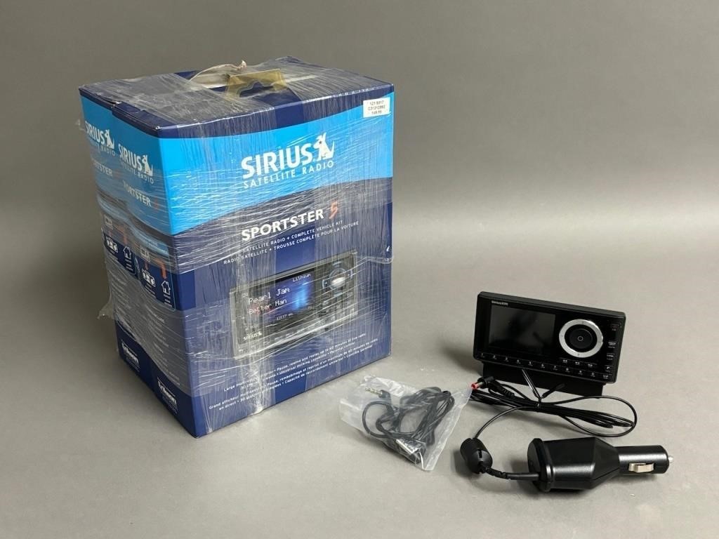 Sirius XM Satellite Radio Vehicle Kit in Box