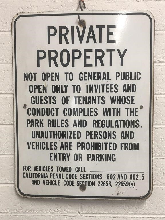 Private Property Metal Sign(24 x 18 inches)