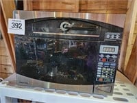 Magic Chef microwave w/ pizza oven