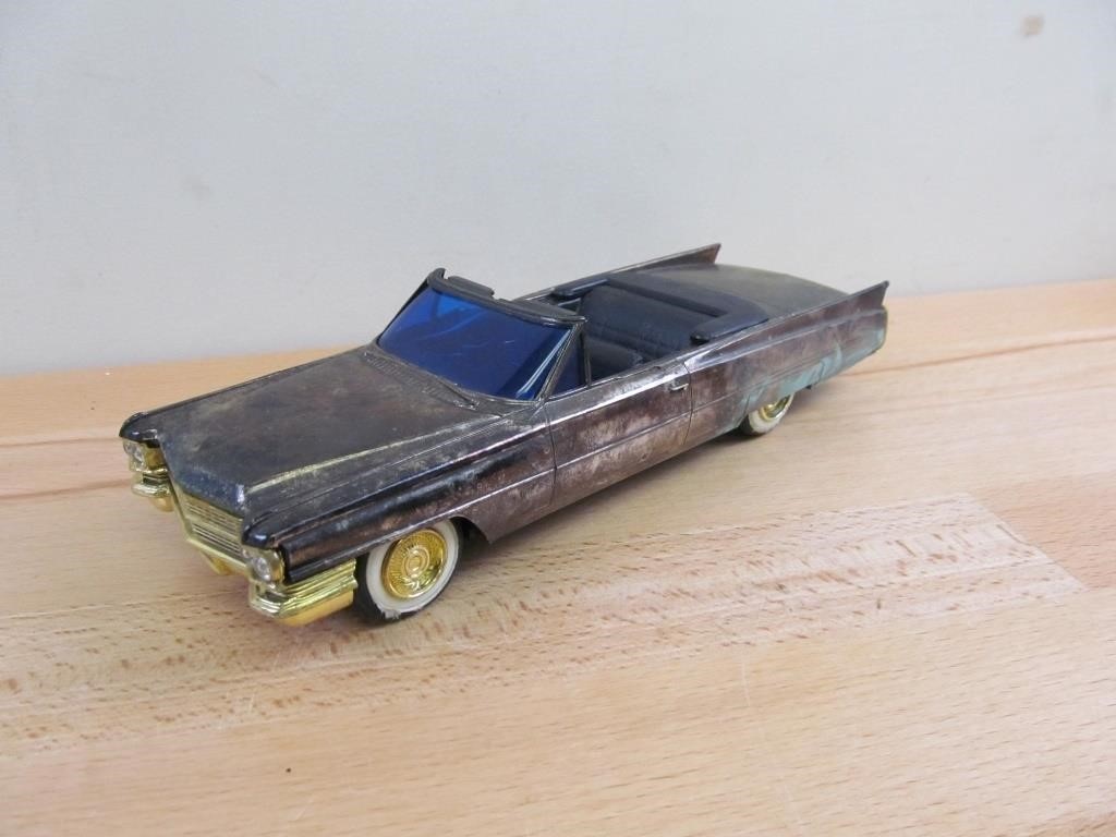 Car Figural Convertable Vintage Radio