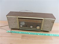 Vintage GE Radio