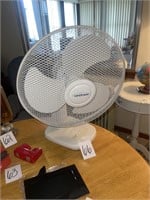 tabletop fan