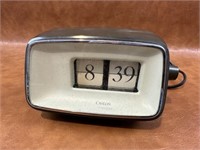 Vintage Caslon 201 Alarm Clock