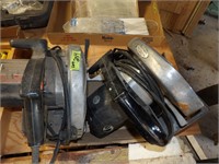 2 OLD CIRCULAR SAW SELLING AS IS