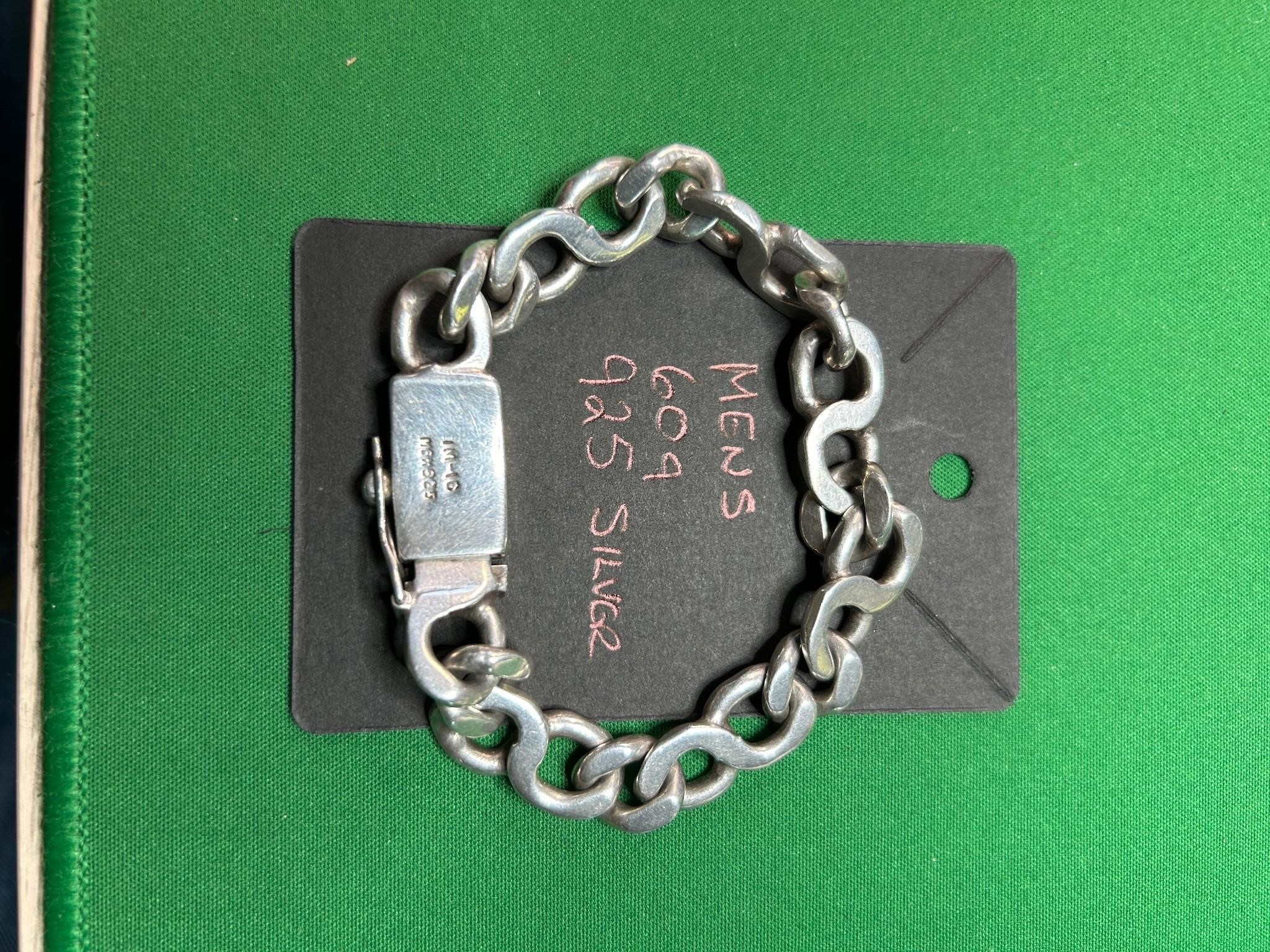 H116 Men’s Silver Bracelet