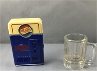 Vintage Pepsi-Cola am/fm radio and Richardsons