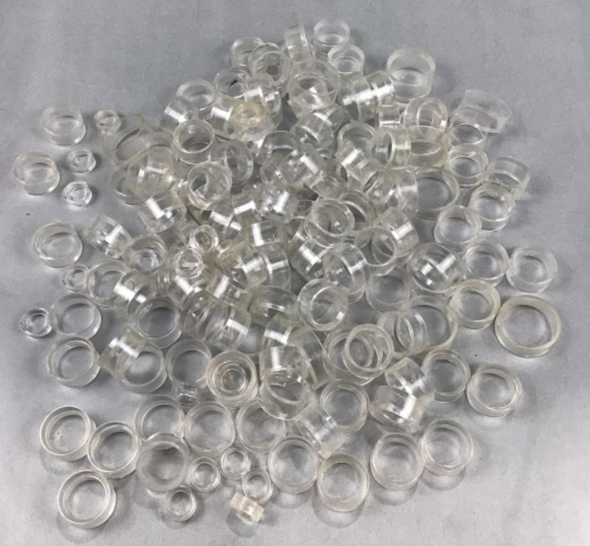 150 +/- associated size plastic crystal / stone