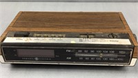 General electric alarm clock, radio model 7–4630D