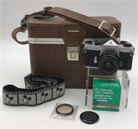 Vintage Pentax Spotmatic Camera With 28mm