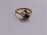 10kt Ylw Gold wht/blk Pearl sz5.25 Ring 1.8g