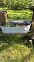 Wheeling galvanized wash tub