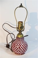FENTON CRANBERRY OPALESCENT HONEYCOMB SYRUP LAMP