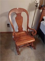 SOLID WOOD TELL CITY ROCKING CHAIR