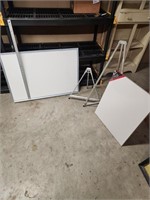 Marker board, 2 easels, & 1 canvas