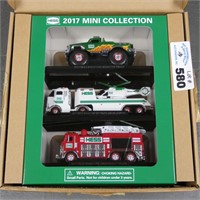 2017 Hess Mini Collection Truck Set