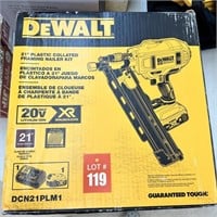 DeWalt 21* Plastic Collated Framing Nailer Kit