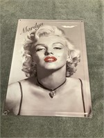 Metal Marilyn Monroe