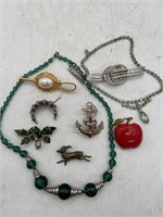 Vintage custom jewelry, necklaces brooches