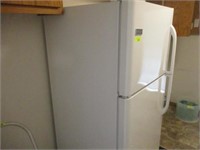 Frigidaire refrigerator - bottom NOT cooling