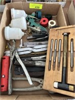 Box w/misc tools