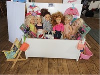 Toy chest 17" x 32" x 14" w/ dolls & accessories