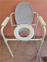 30"X20"X22" DRIVE COMMODE CHAIR