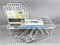 Wire rack and shelf brackets