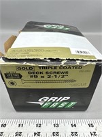 Full box 9x 2 1/2” triple coated deck screws