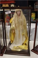 FRANKLIN MINT HEIRLOOM COLL LORD OF THE RING QUEEN