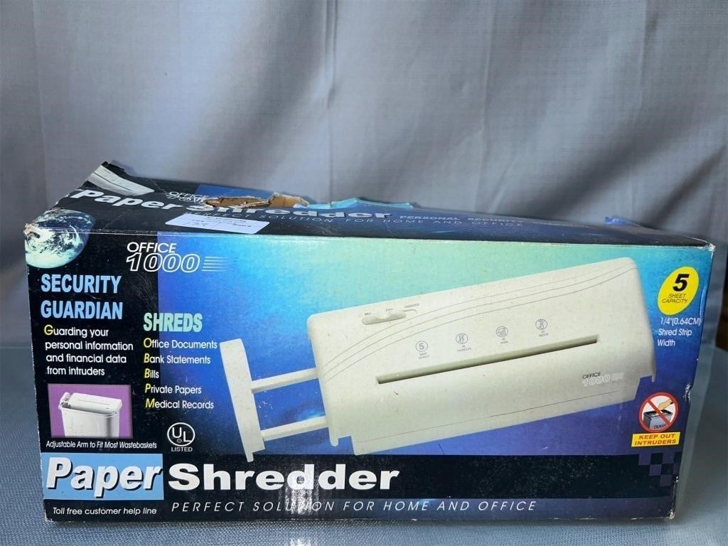 Paper shredder